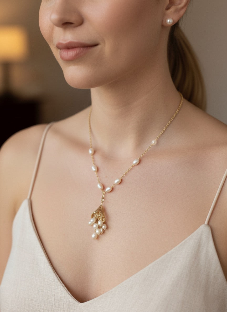 Elegant Gold & Freshwater Pearl Necklace – Botanical Blossom Pendant