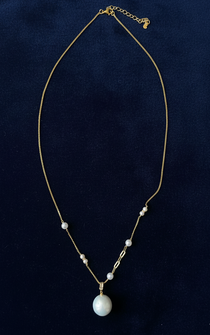 Freshwater Mabe Pearl Pendant Necklace | Gold Vermeil Sterling Silver Chain