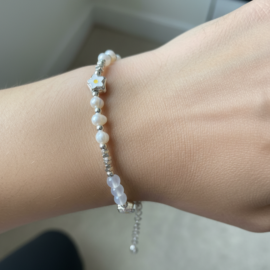 Freshwater Pearl & White Agate Bracelet – Elegant Handmade Jewelry