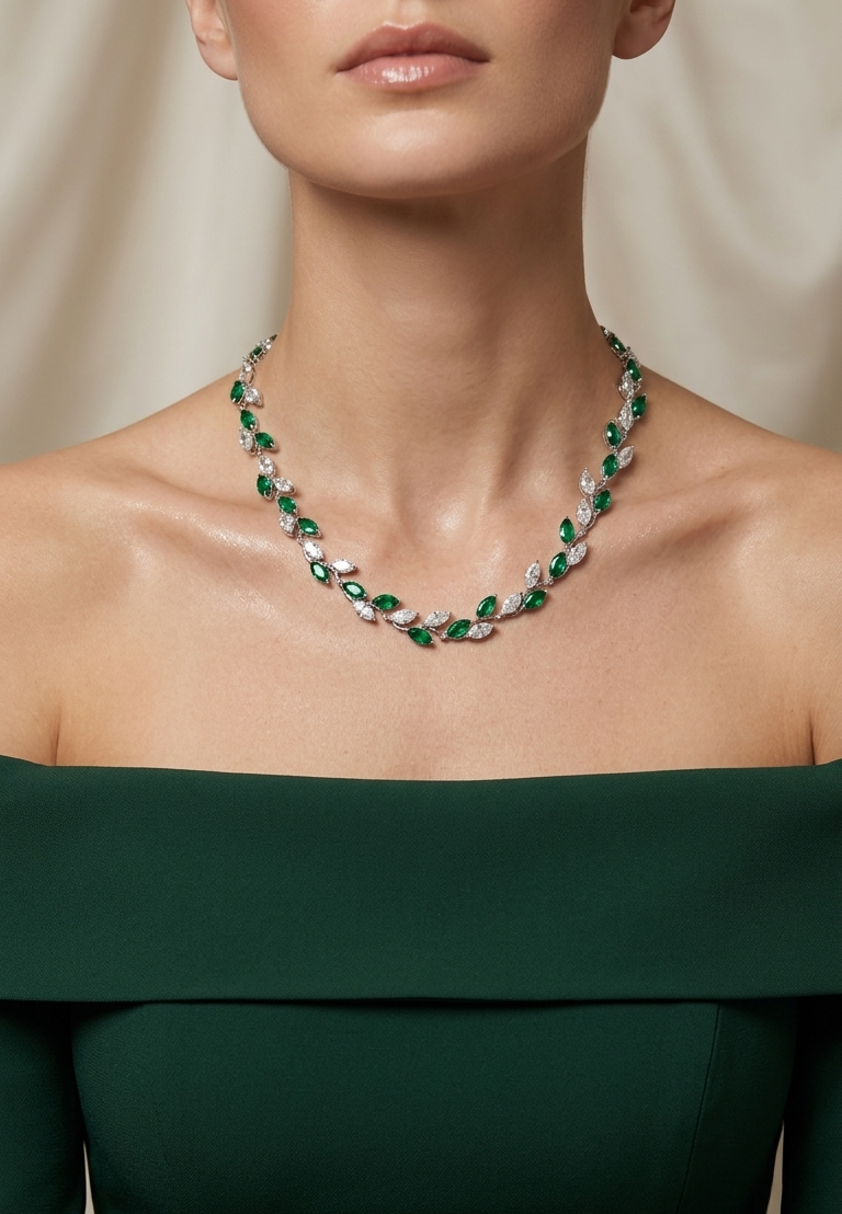 S925 Sterling Silver Leaf Necklace – Simulated Emerald & Zircon Statement Jewelry